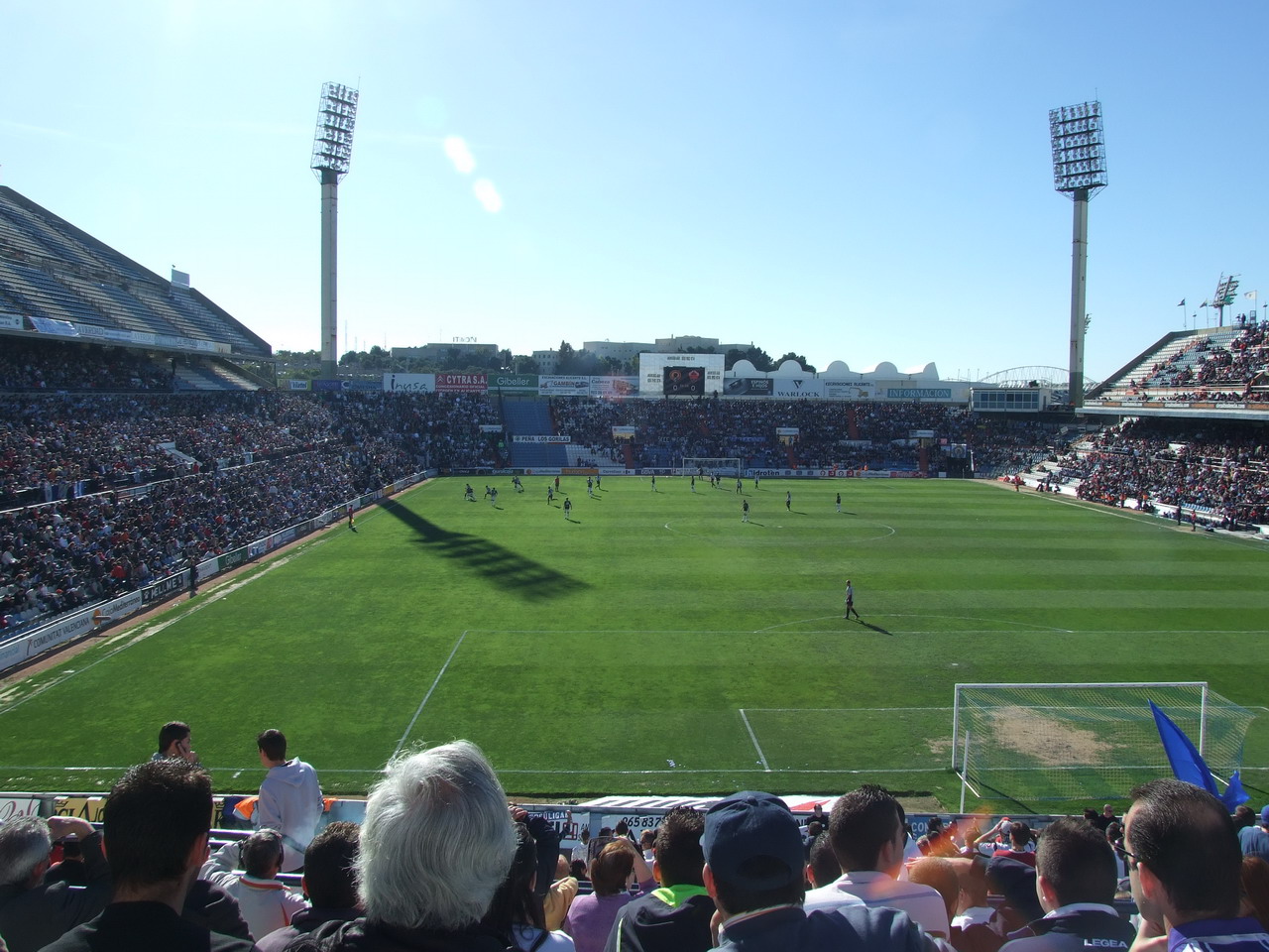 Championes de fútbol — Stadium