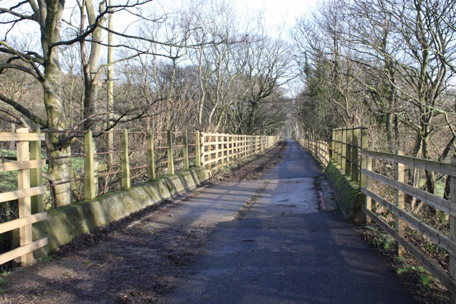 Meltham Greenway at Mean Lane bridge