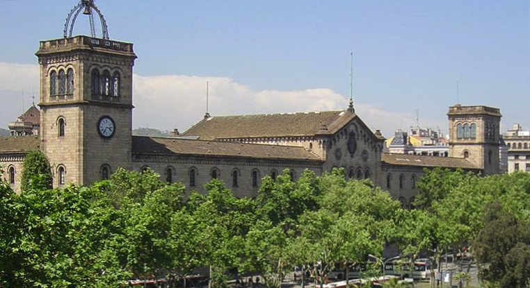 File:PlacaUniversitat.jpg