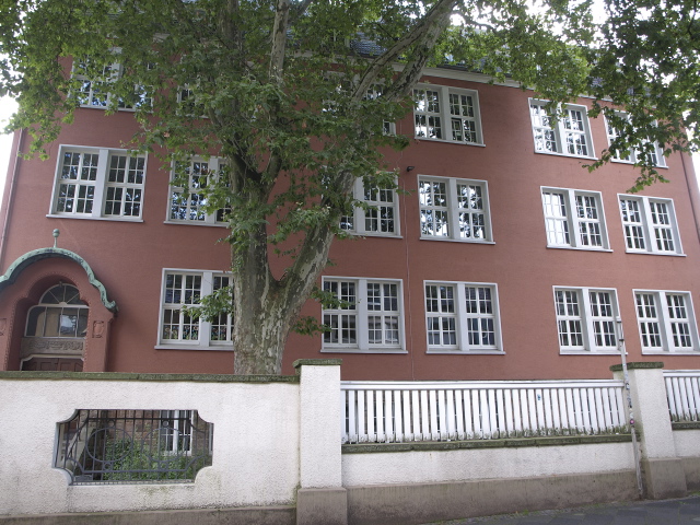 File:Realschule Neue Friedrichstraße Wuppertal 09.jpg