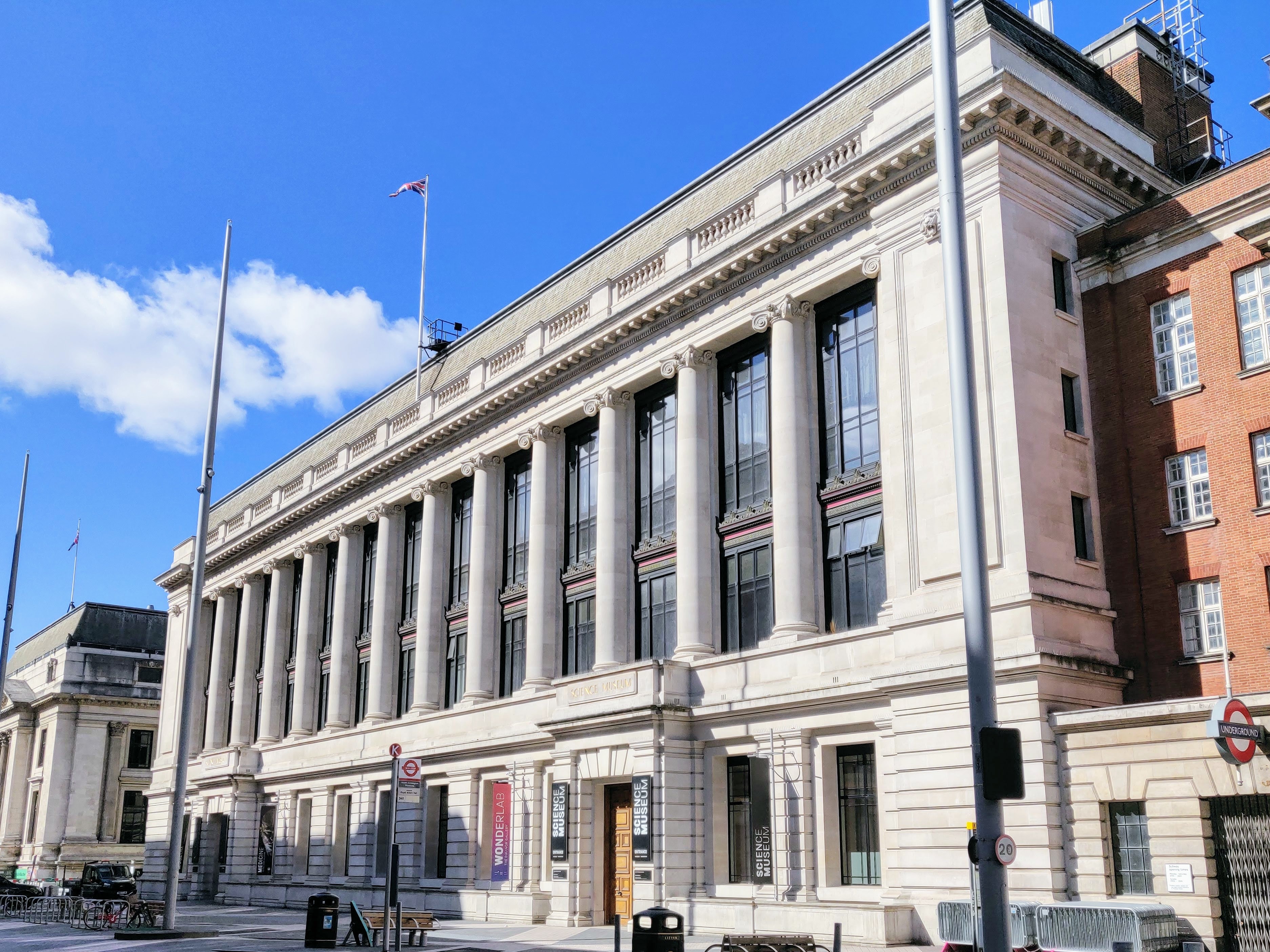 Sculpture Gallery, Victoria and Albert Museum. London, UK, 2019