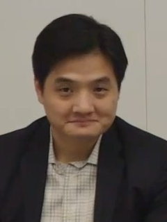 File:Stephen Wong 2014 (cropped).png