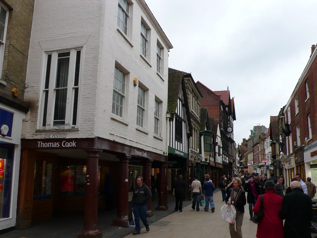 File:The Pentice, High St, Winchester - geograph.org.uk - 657405.jpg