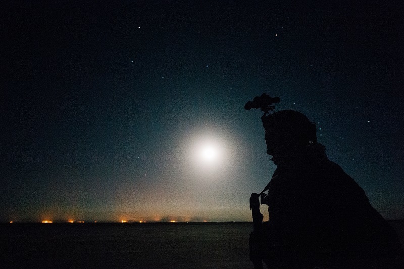 File:U.S. Air Force Tech. Sgt. Will Harden, 821st Contingency Response Group , Qayyarah West Airfield, Iraq, Nov. 17, 2016.jpg