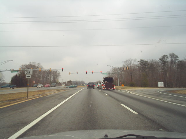 File:US Route 301 - Maryland (4133049101).jpg