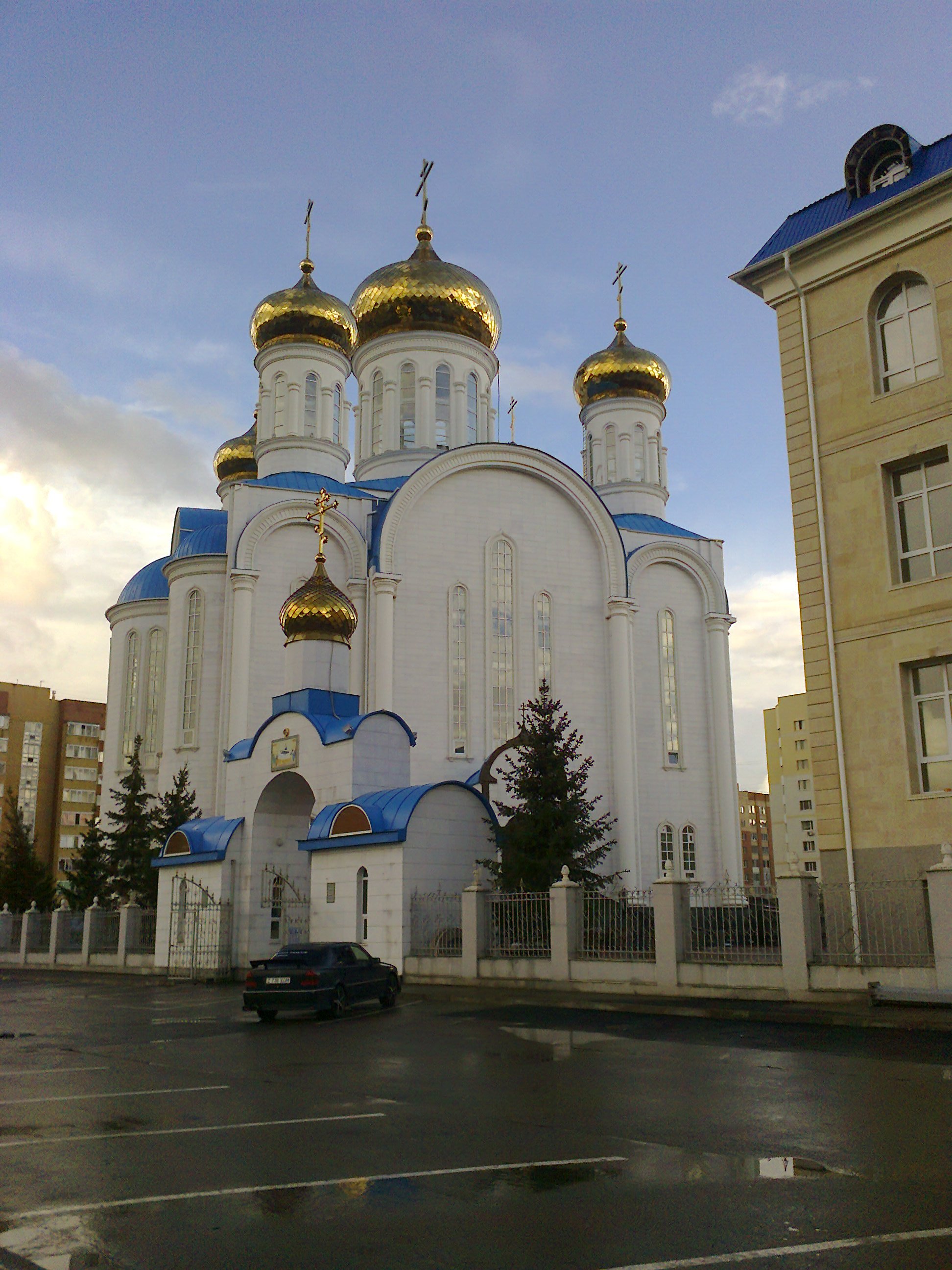 Кафедральный собор в честь Успения Пресвятой Богородицы.jpg