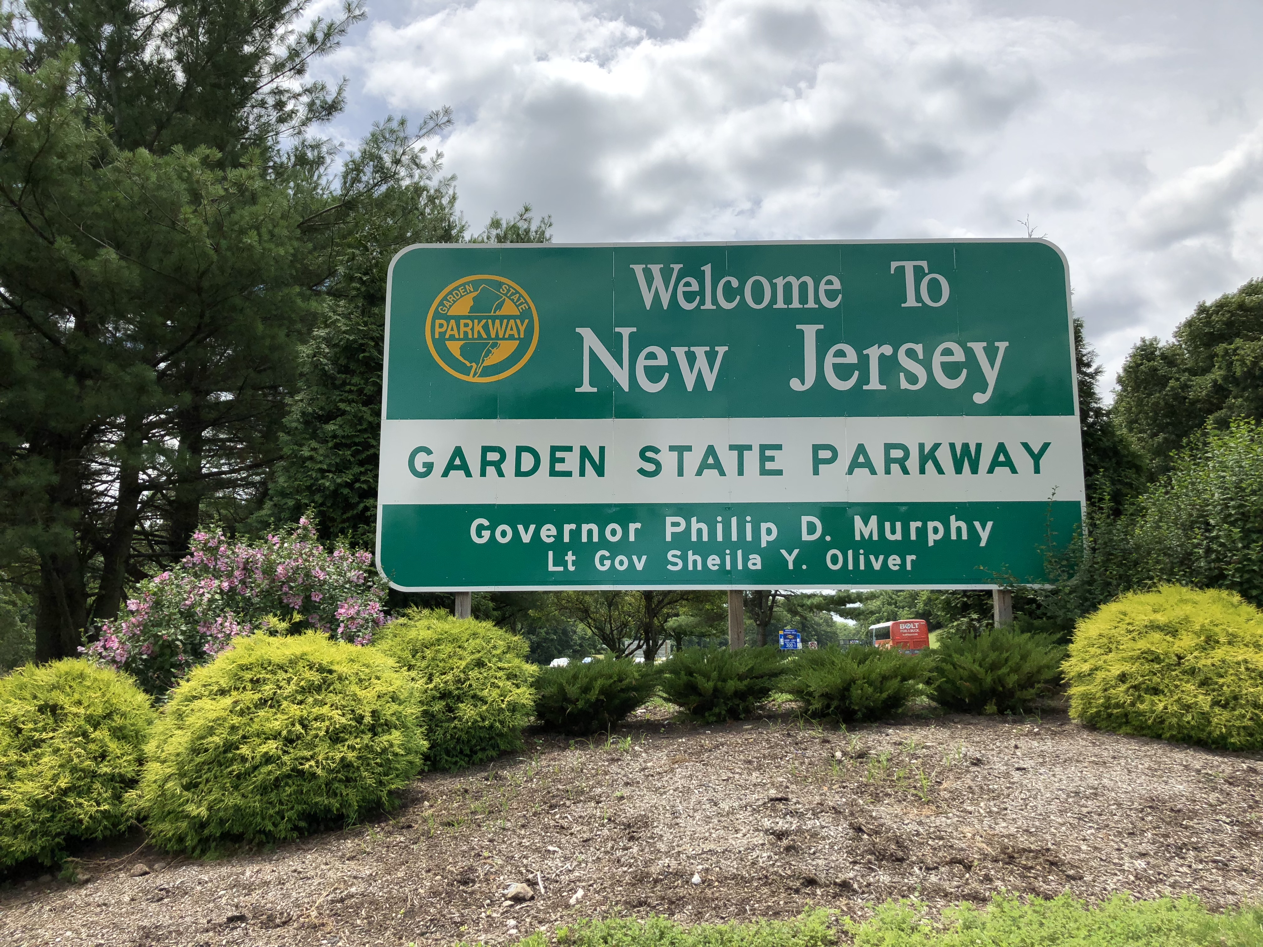 richting Messing Brullen File:2018-07-21 13 25 04 "Welcome to New Jersey" sign along southbound New  Jersey