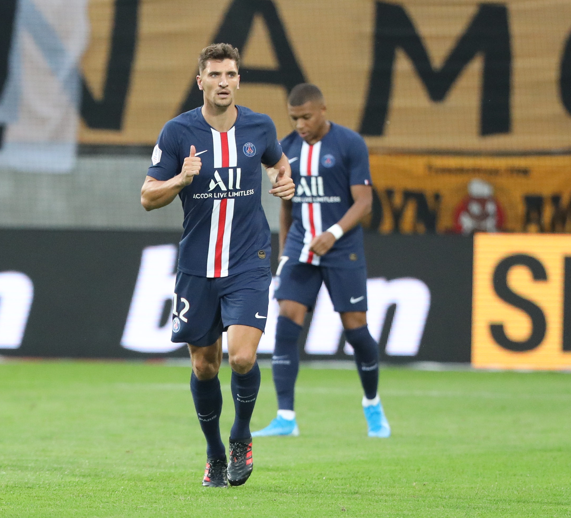 File:2019-07-17 SG Dynamo Dresden vs. Paris Saint-Germain by