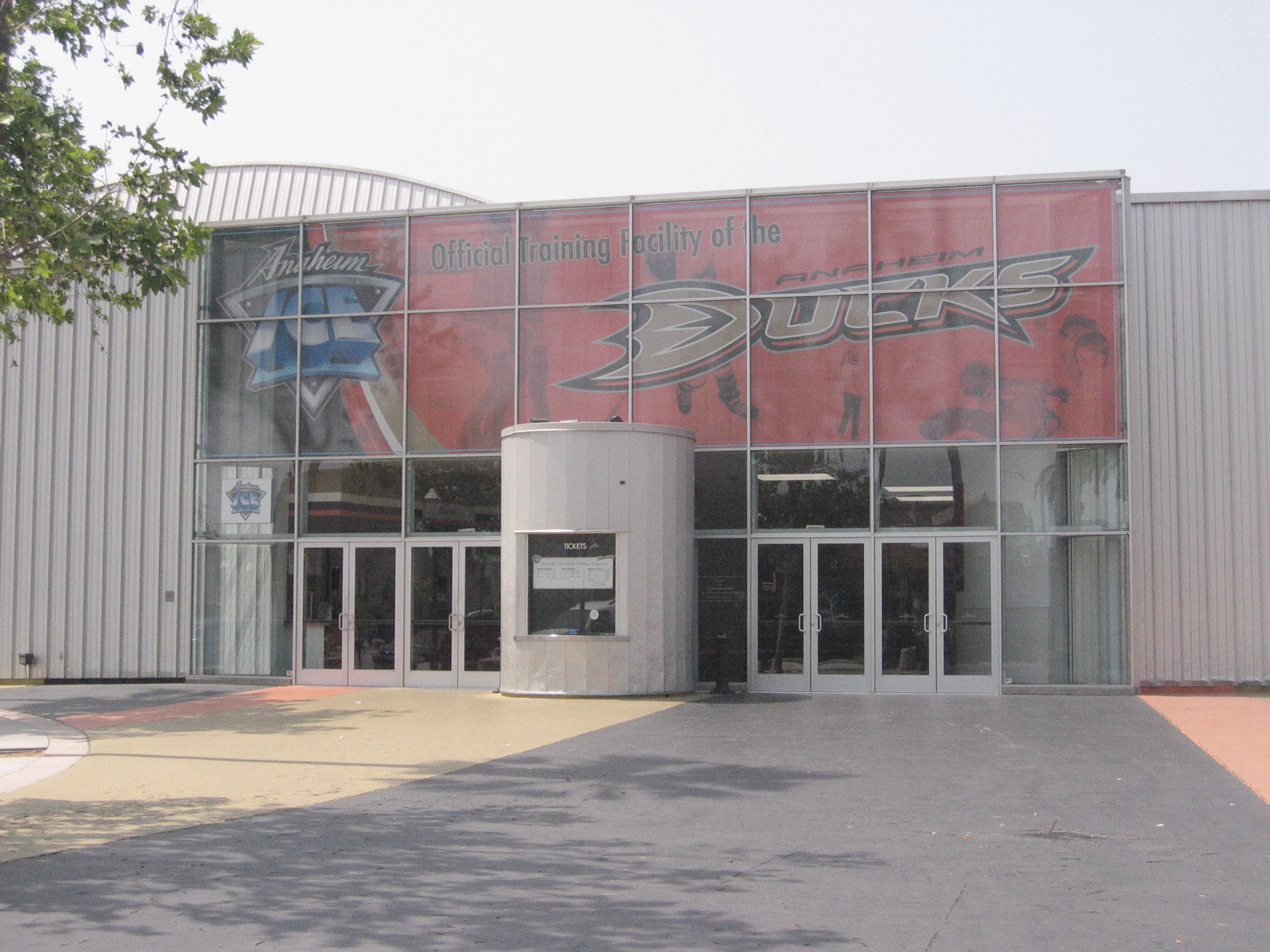 anaheim ducks practice facility