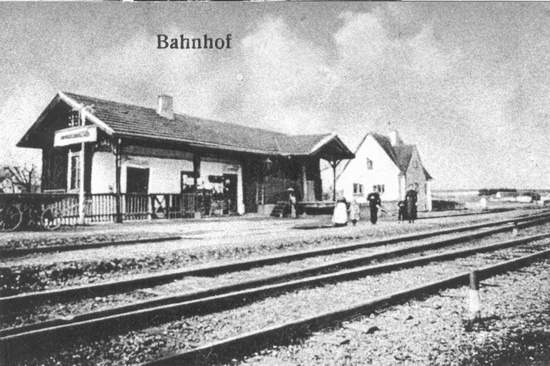 File:Bahnhof Walleshausen 1910.jpg