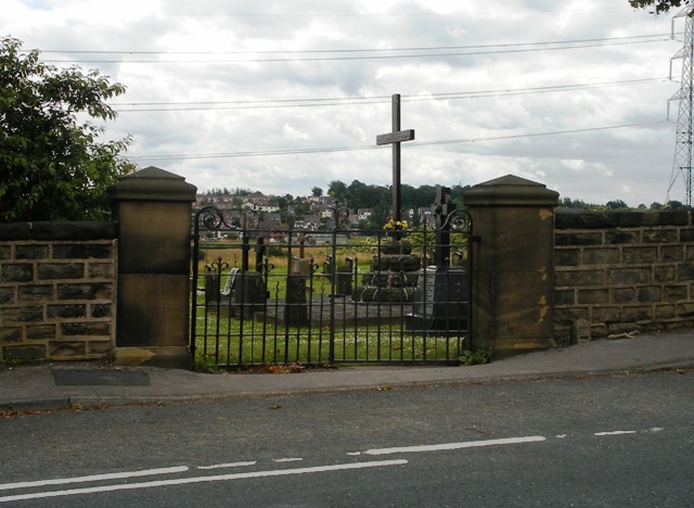 File:Cemetery on Manor Road - geograph.org.uk - 865993.jpg