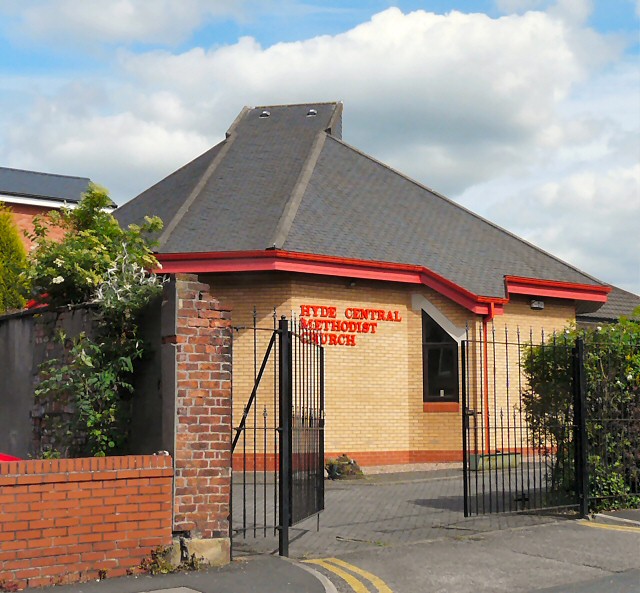 File:Central Methodist Church - geograph.org.uk - 2415104.jpg