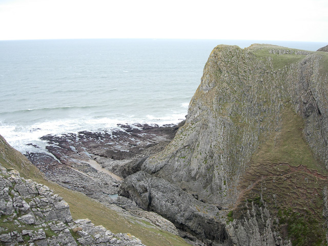 File:Foxhole Slade - geograph.org.uk - 1524925.jpg