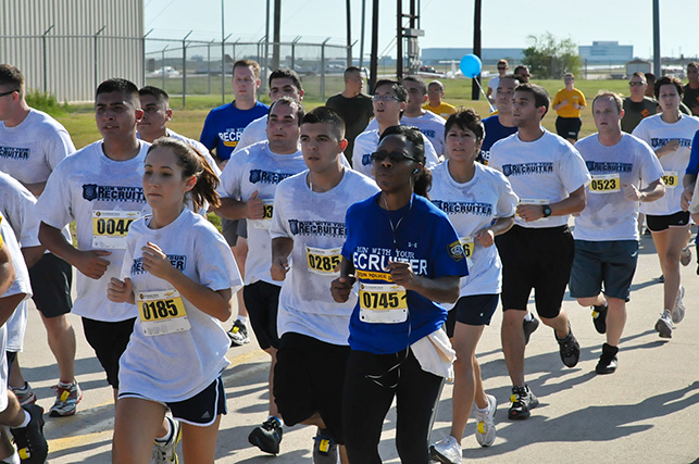 File:HPD Academy Runners (6148772308).jpg