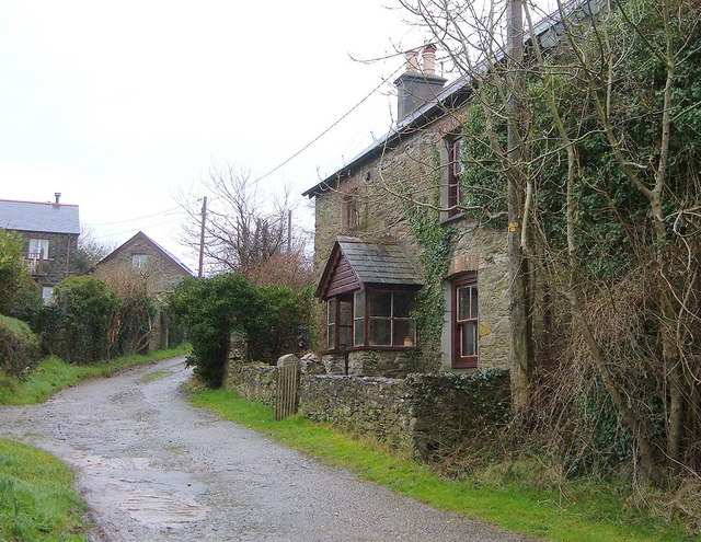 File:Home in Trelowia - geograph.org.uk - 342776.jpg