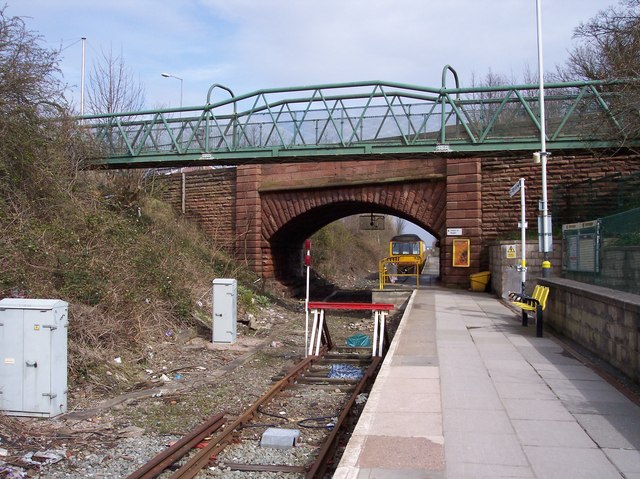 File:Kirkby Station - geograph.org.uk - 747868.jpg