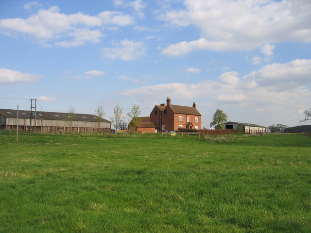 Lower Spernall Farm - geograph.org.uk - 162979