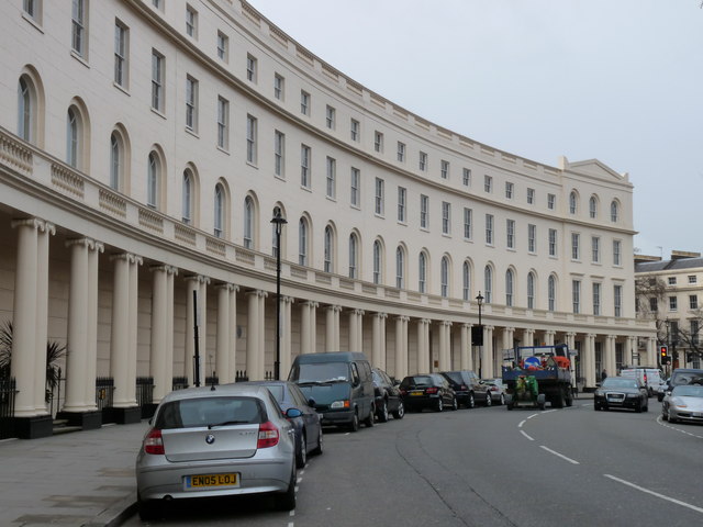 File:Park Crescent - geograph.org.uk - 1180097.jpg