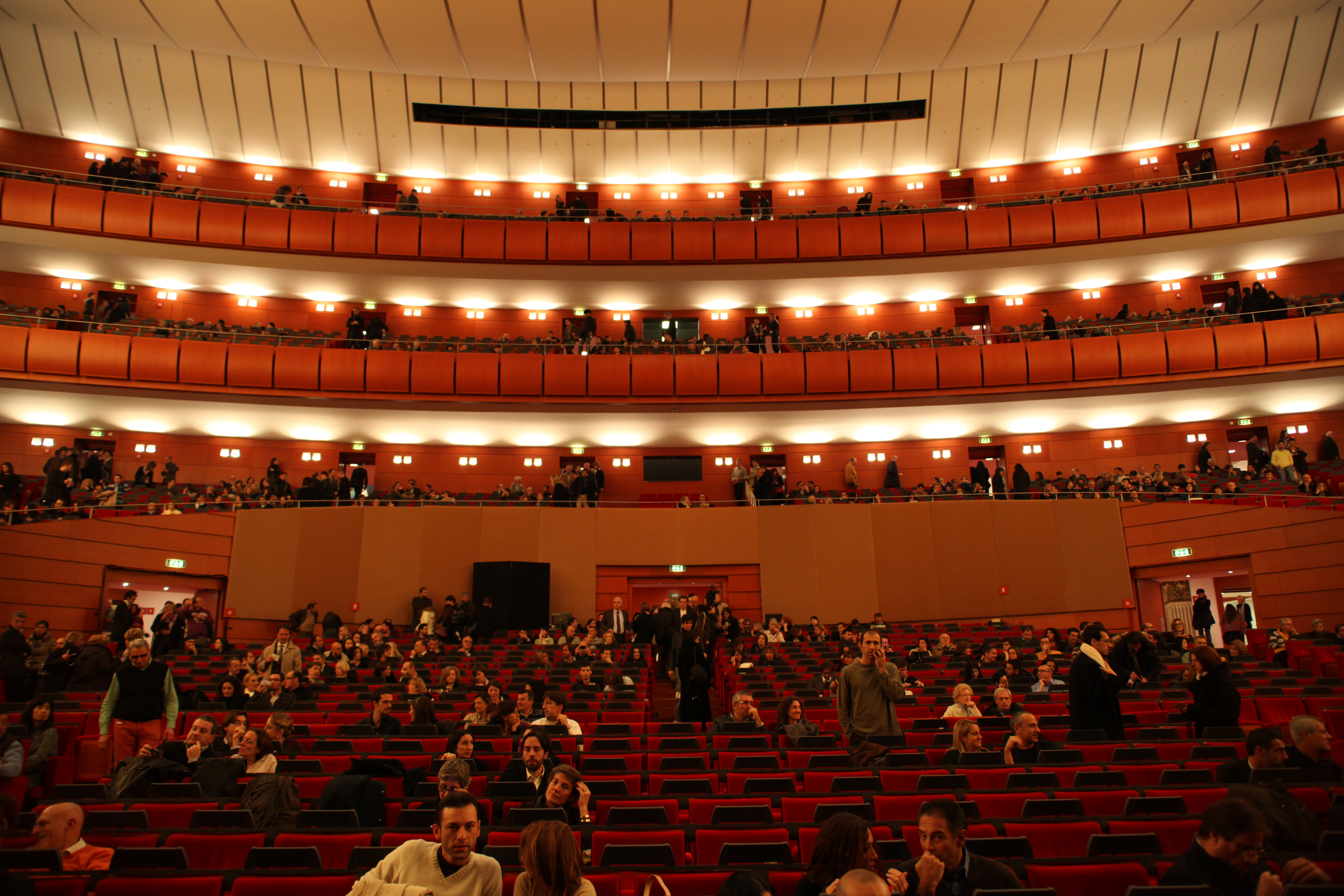 La Scala Seating Chart