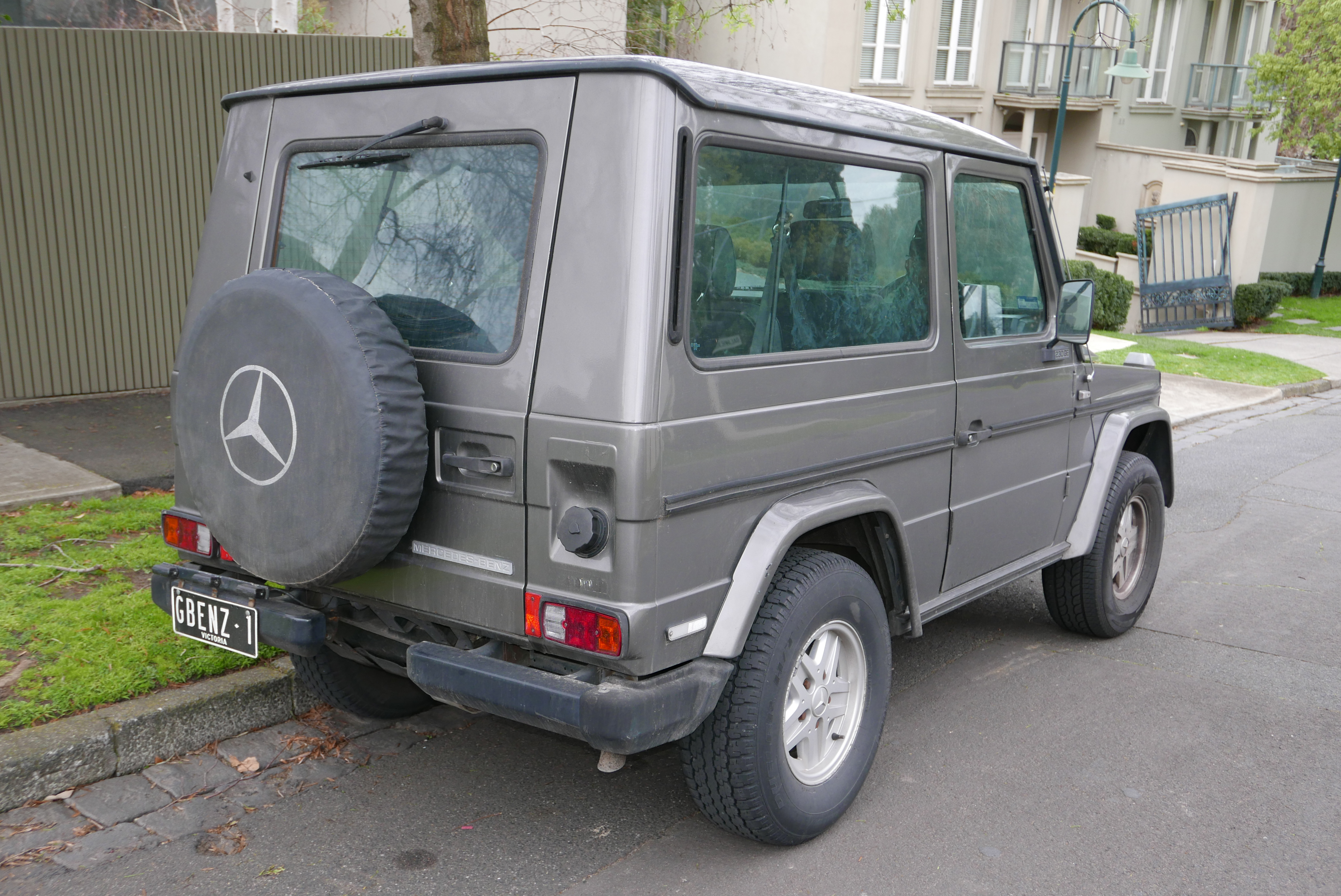 File:1987 Mercedes-Benz 230 GE (G 460) 3-door wagon (2015 ...