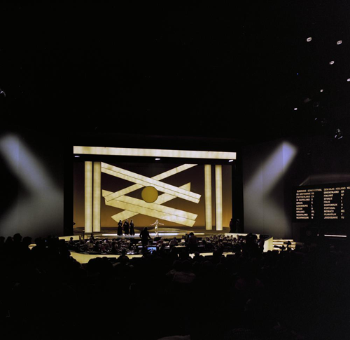 File:Eurovision Song Contest 1976 stage - Norway 3.png