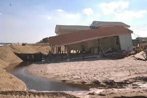 File:FEMA - 1182 - Photograph by FEMA News Photo taken on 09-06-1996 in North Carolina.jpg