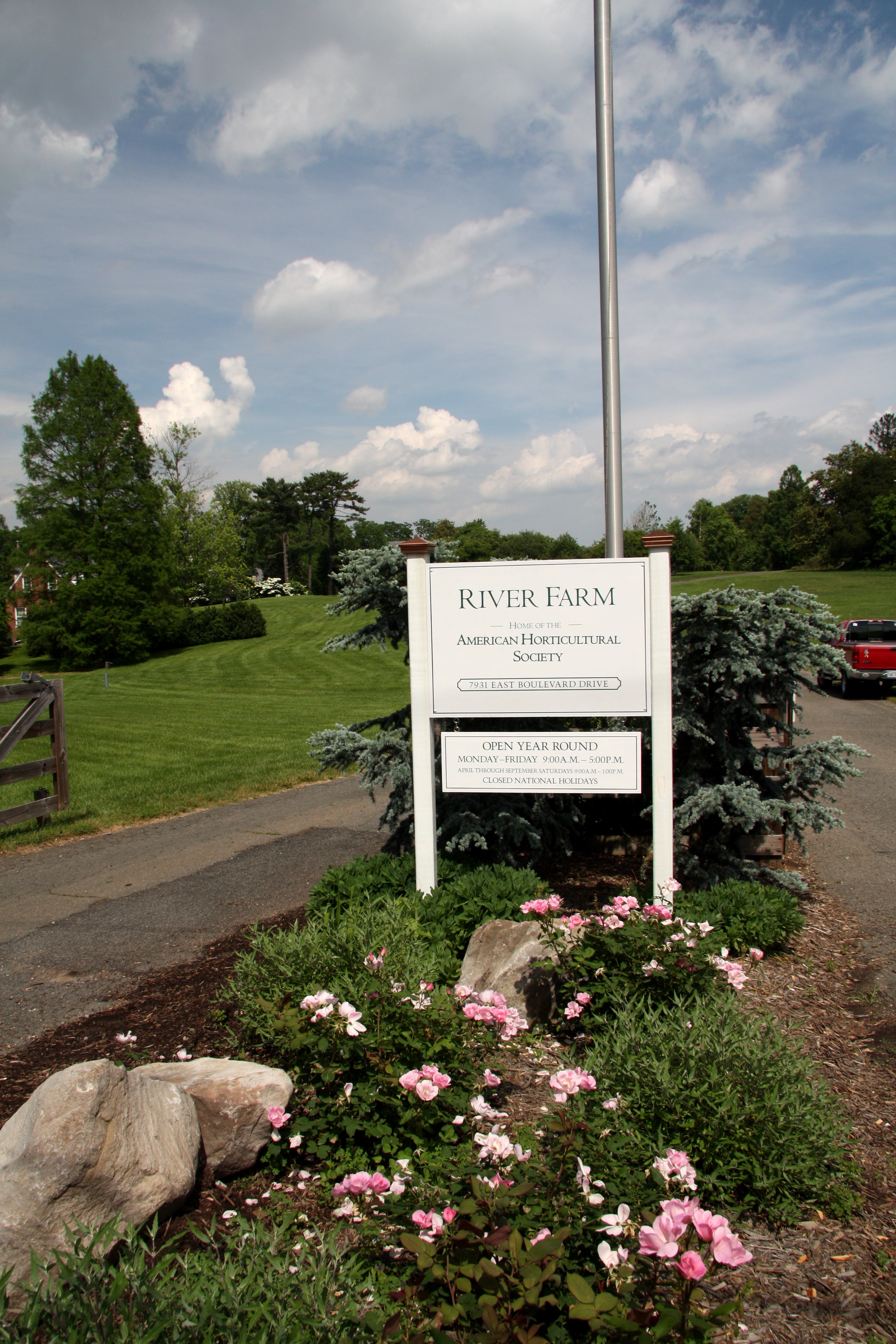 AHS sign at River Farm