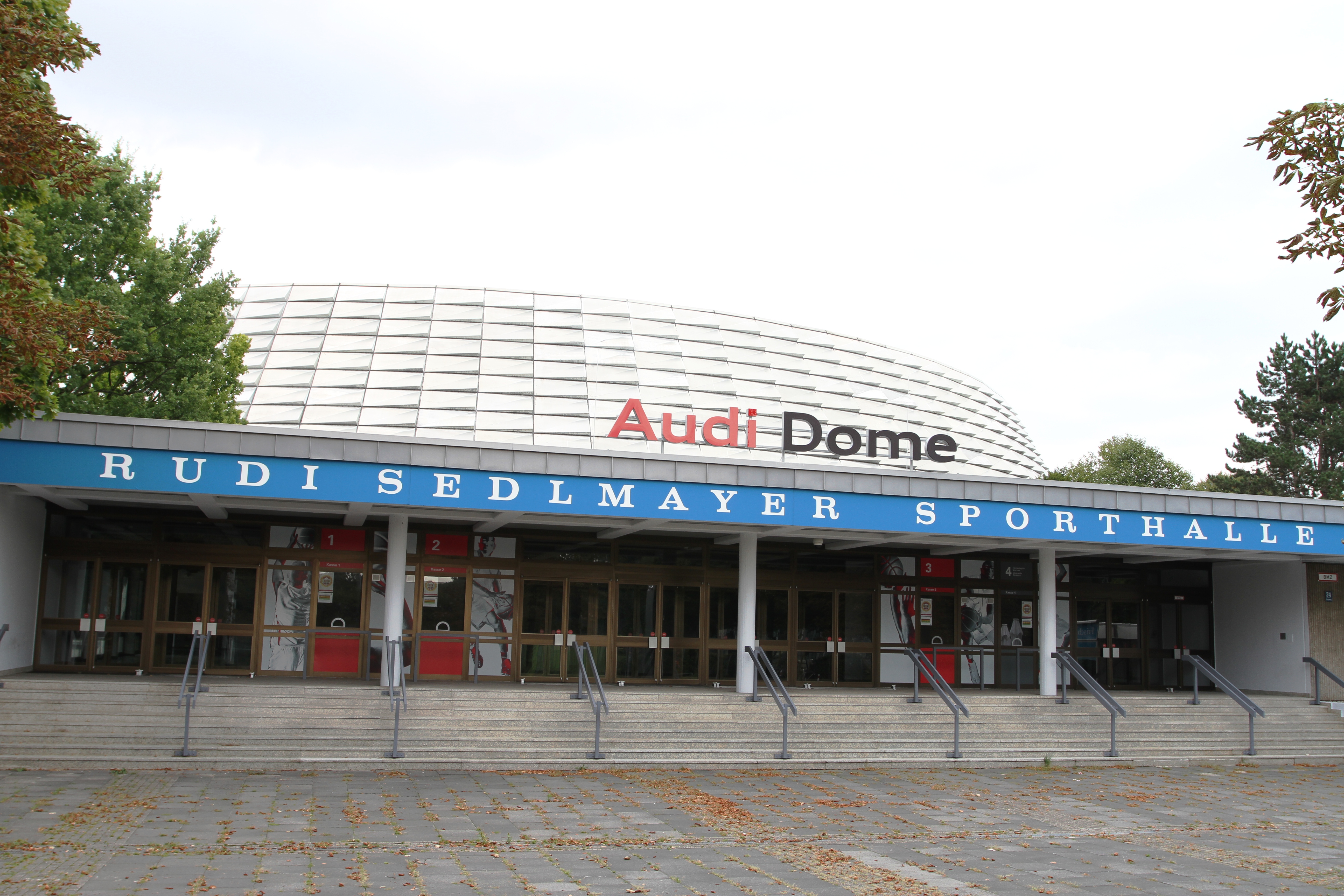 Rudi-Sedlmayer-Halle in München, Sendling-Westpark