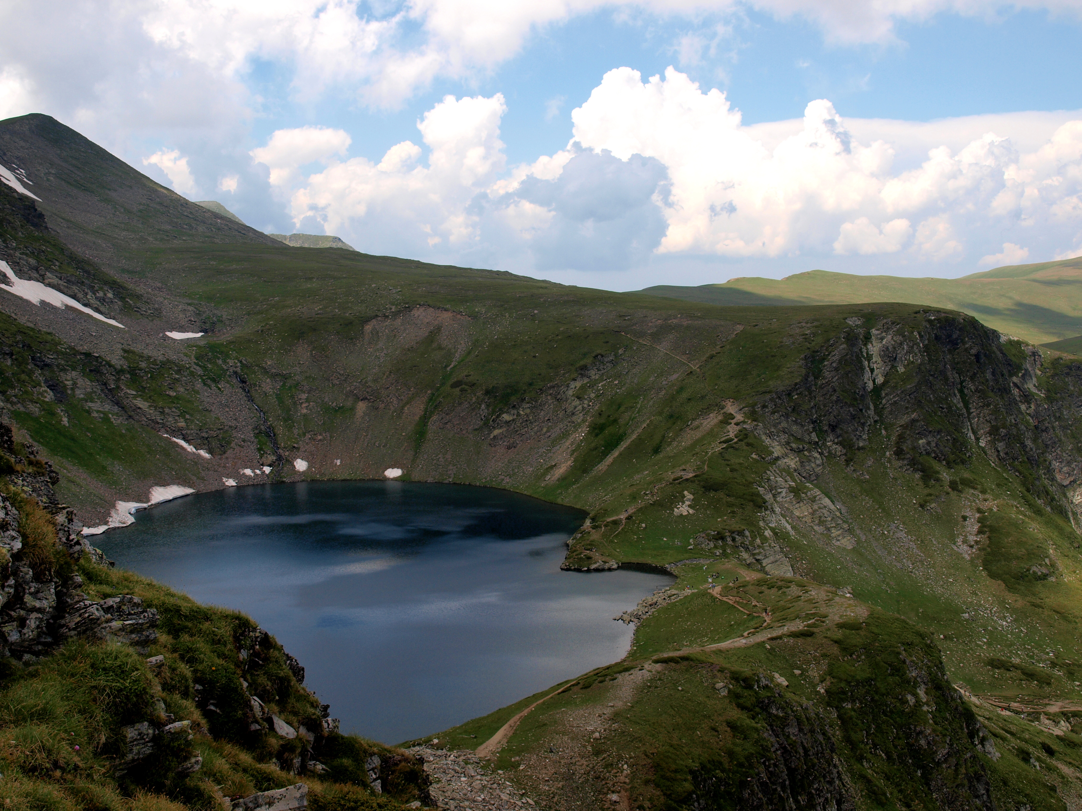 Rila Lakes. Озеро глаза Мары. Рила Uner. Хасанал Рила Йелш Баха.