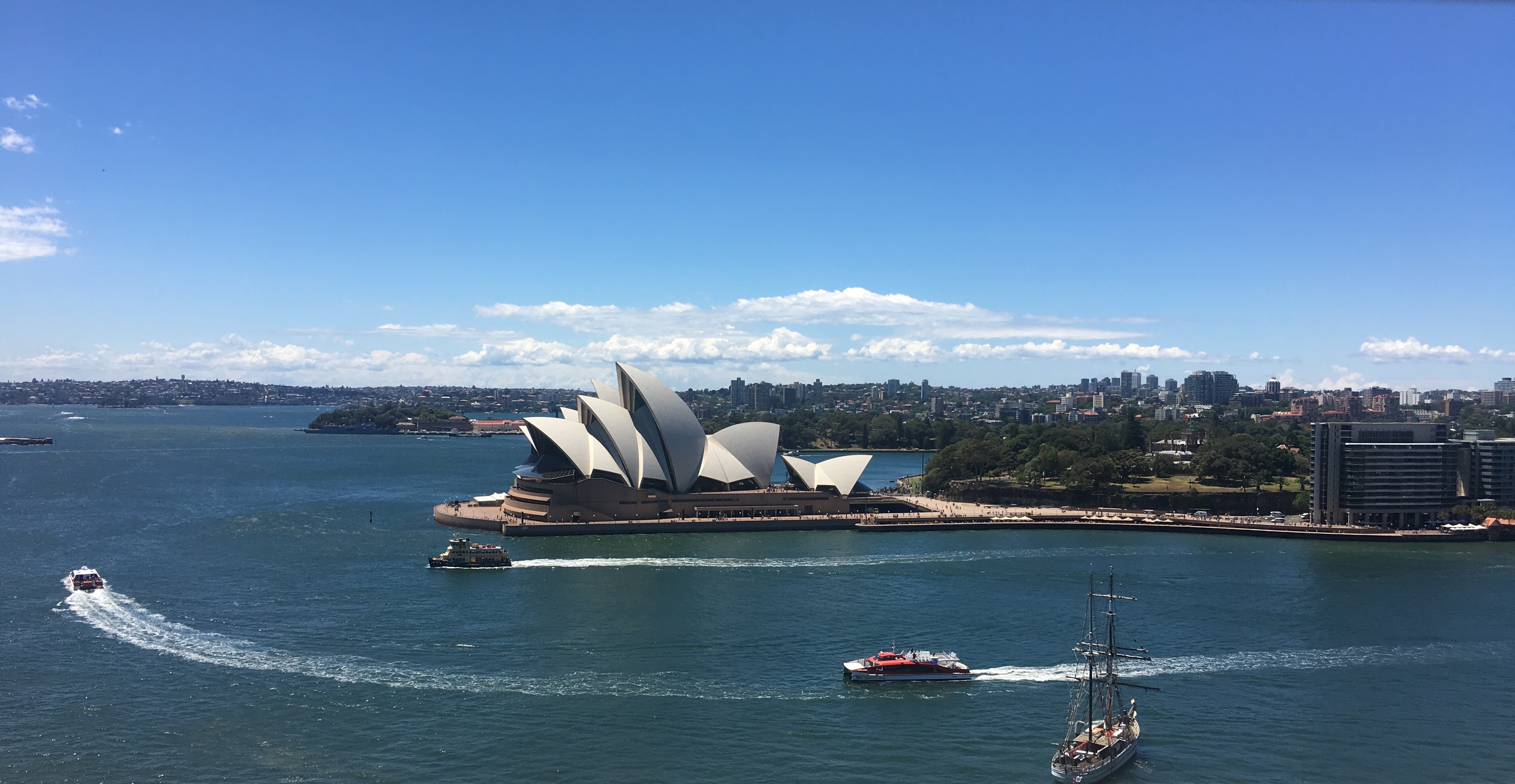 Sydney Opera House - Wikipedia