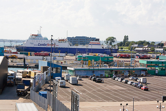 File:Vehicles lining up to embark at the continental ferry port, Portsmouth - geograph.org.uk - 499738.jpg