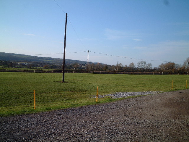 File:View from Court Farm - geograph.org.uk - 84429.jpg