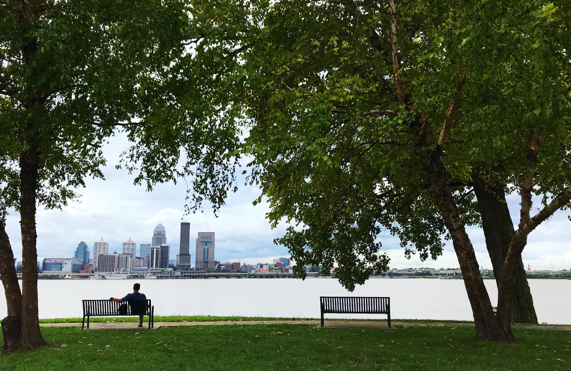 Louisville Park Bench