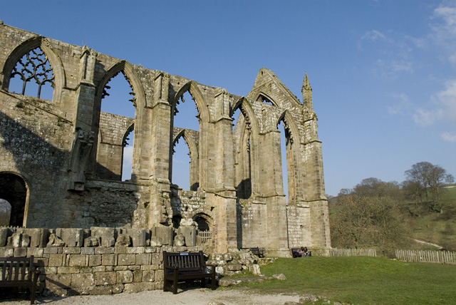 File:Bolton Abbey - geograph.org.uk - 947984.jpg