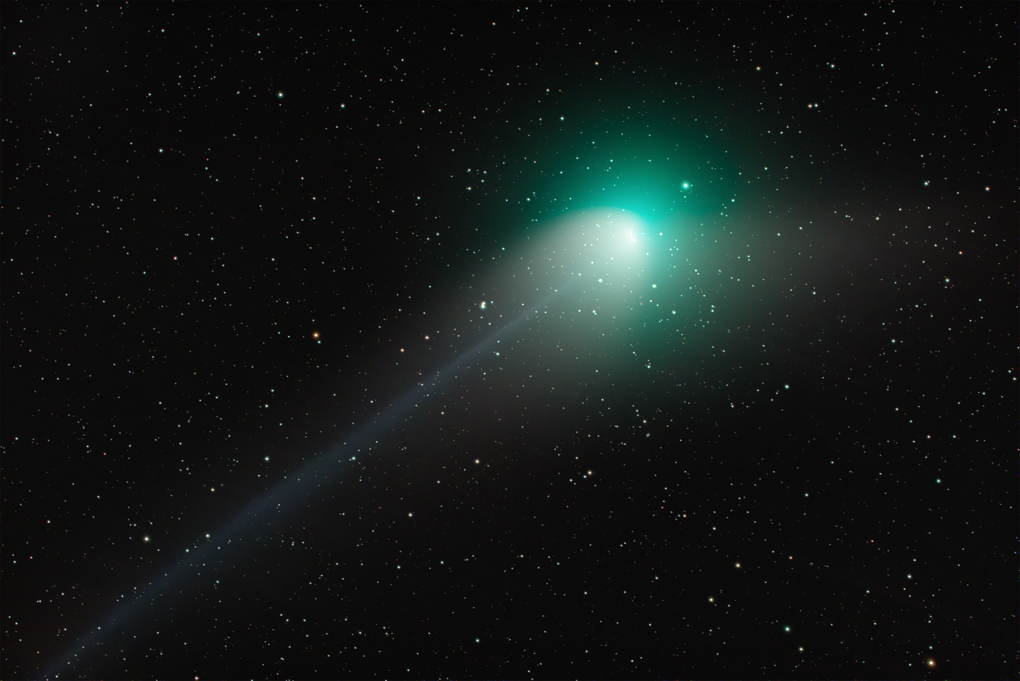 Какая комета сегодня. Комета c/2022 e3 (ZTF). Зеленая Комета 2023. Комета вблизи. Комета 2020.