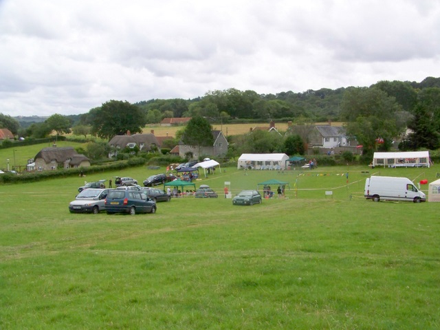 File:Dog show preparation, Chicksgrove - geograph.org.uk - 1434015.jpg