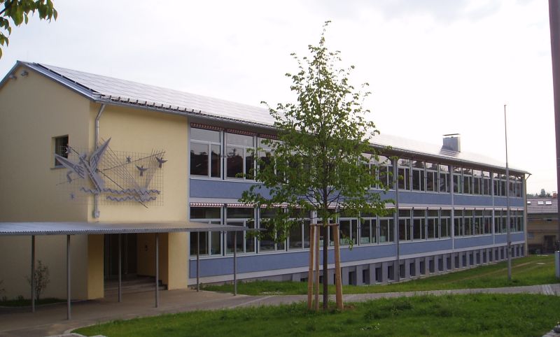 File:Eichendorffschule Zollberg Esslingen.jpg