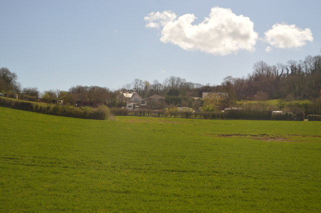 File:Farmland, Maddacombe Cross - geograph.org.uk - 5211562.jpg