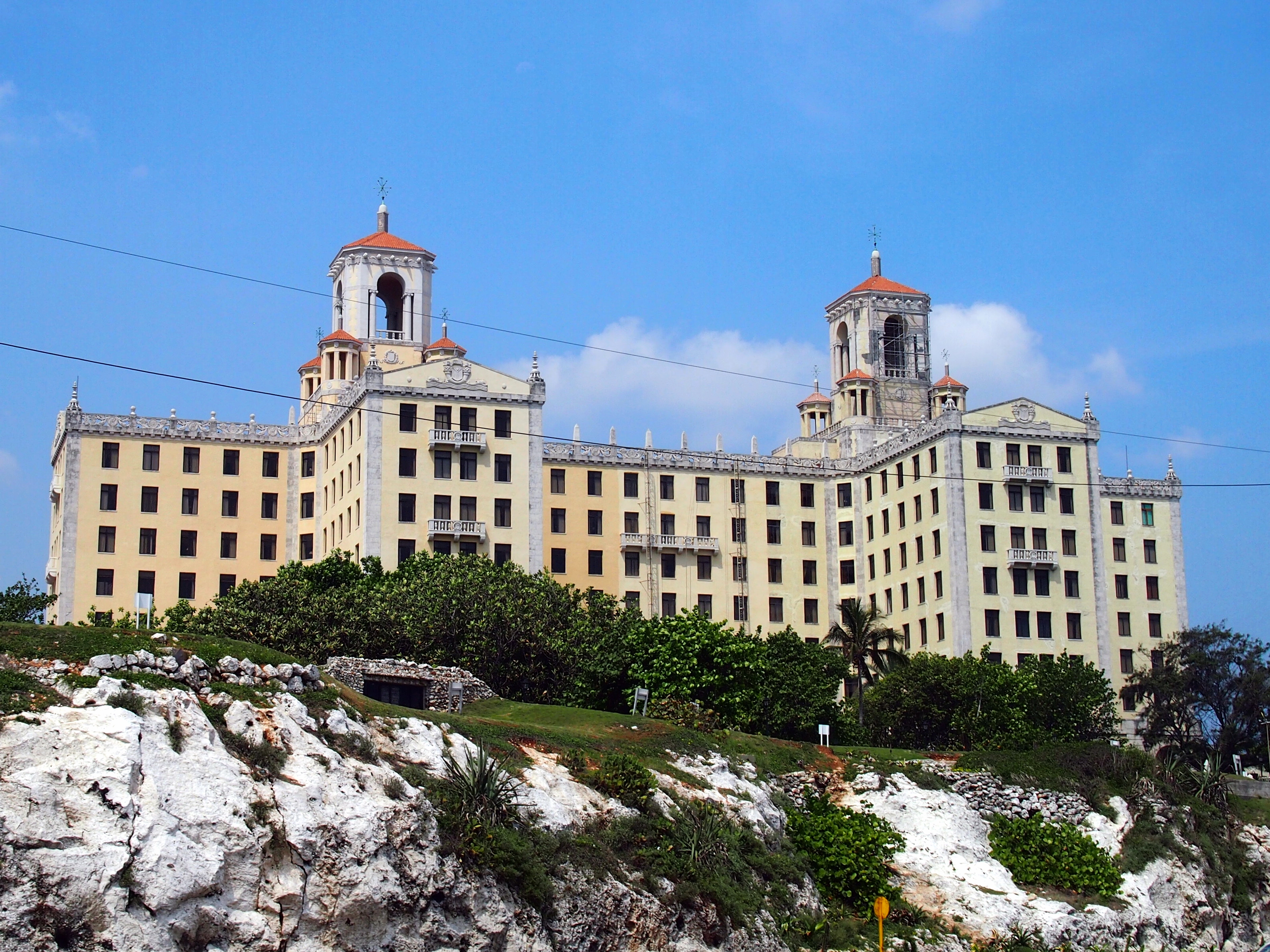 File:Hotel Nacional de Cuba, Havana, Cuba-12May2012.jpg ...