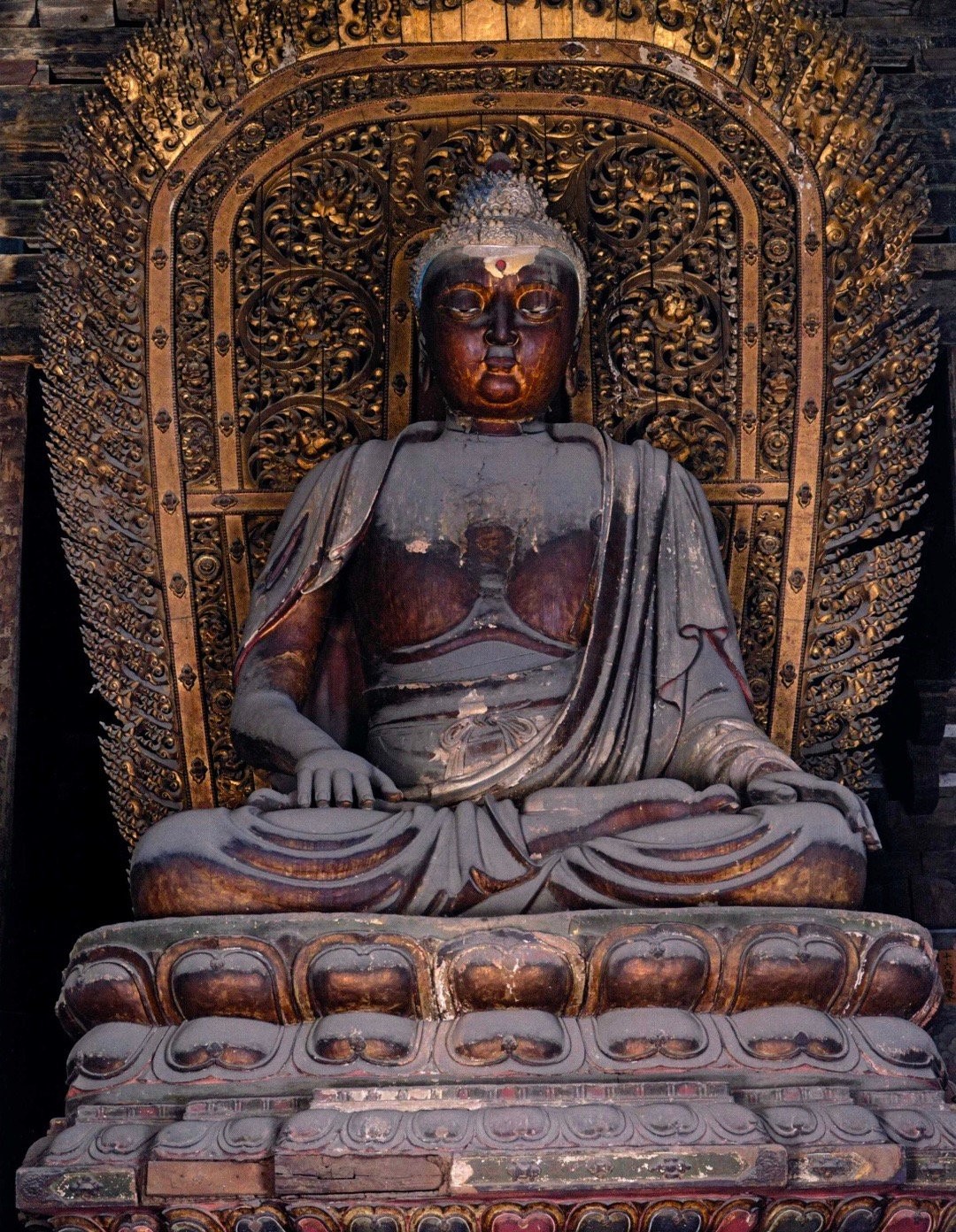 File:Jin Dynasty statue of Amitabha (阿彌陀佛 or 阿弥陀佛 