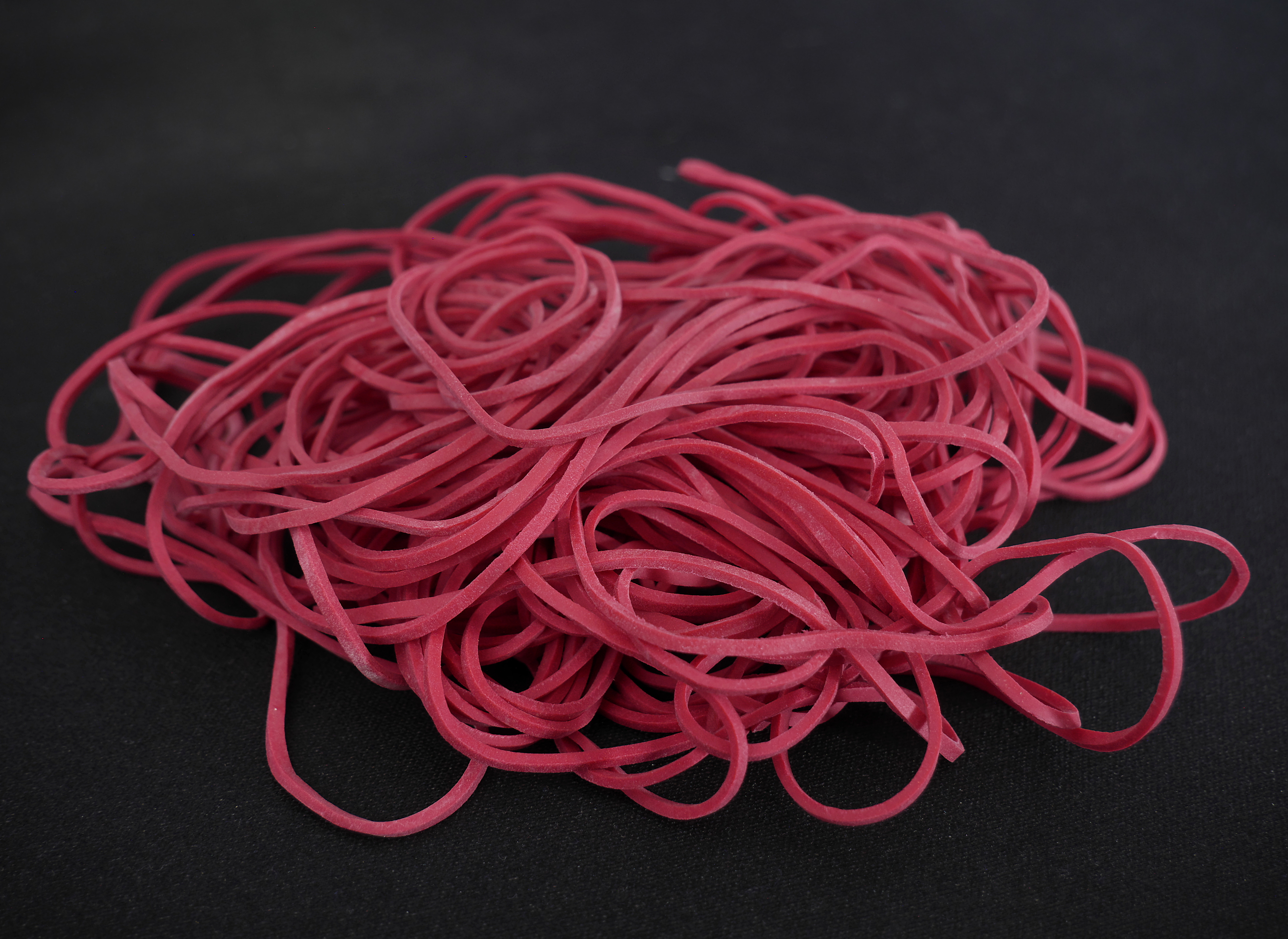 red rubber bands