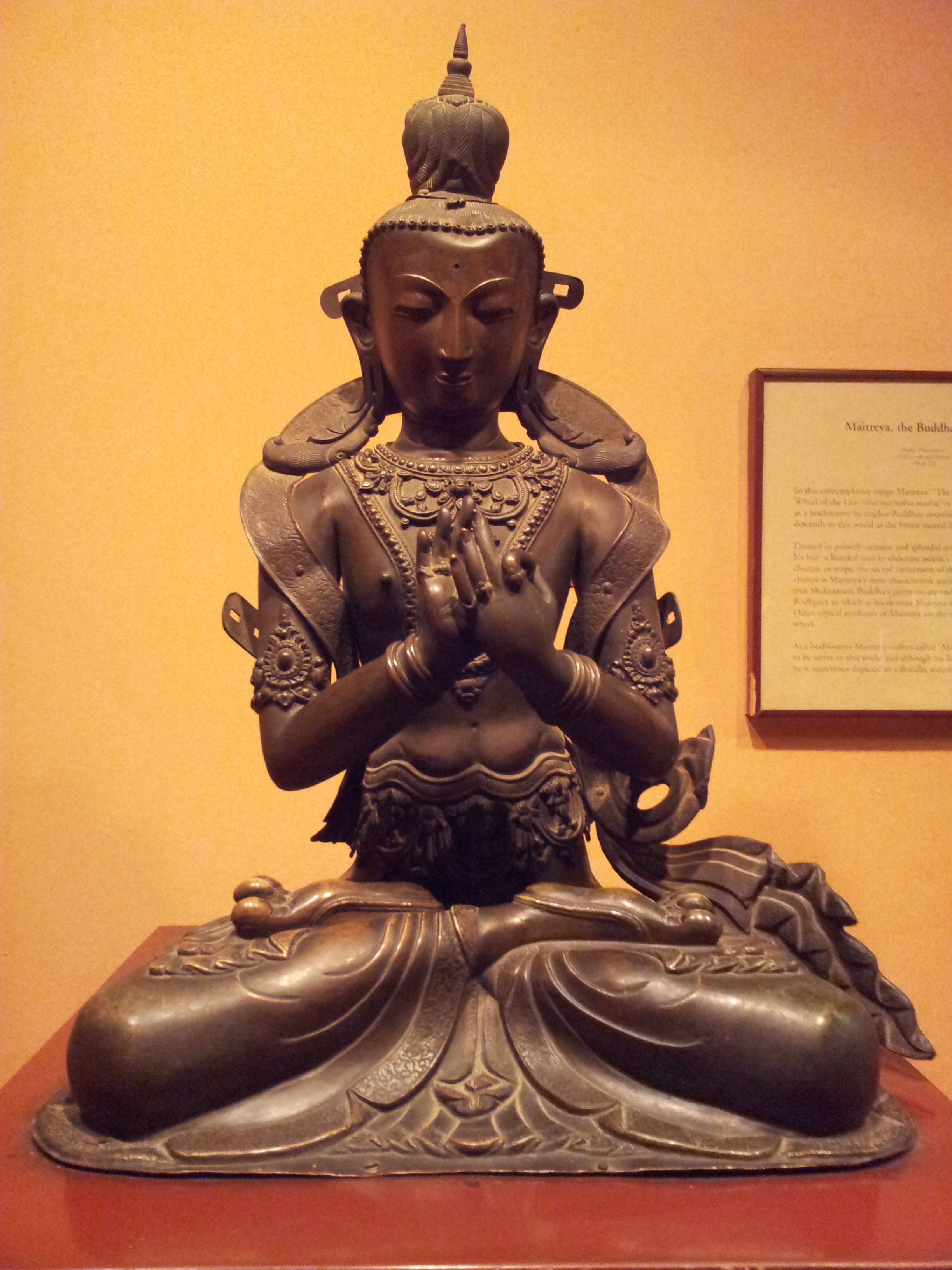 Ý nghĩa tượng Phật Di Lặc trong phong thủy | Tìm hiểu về tượng Di Lặc – Quà  Tặng Cao Cấp
