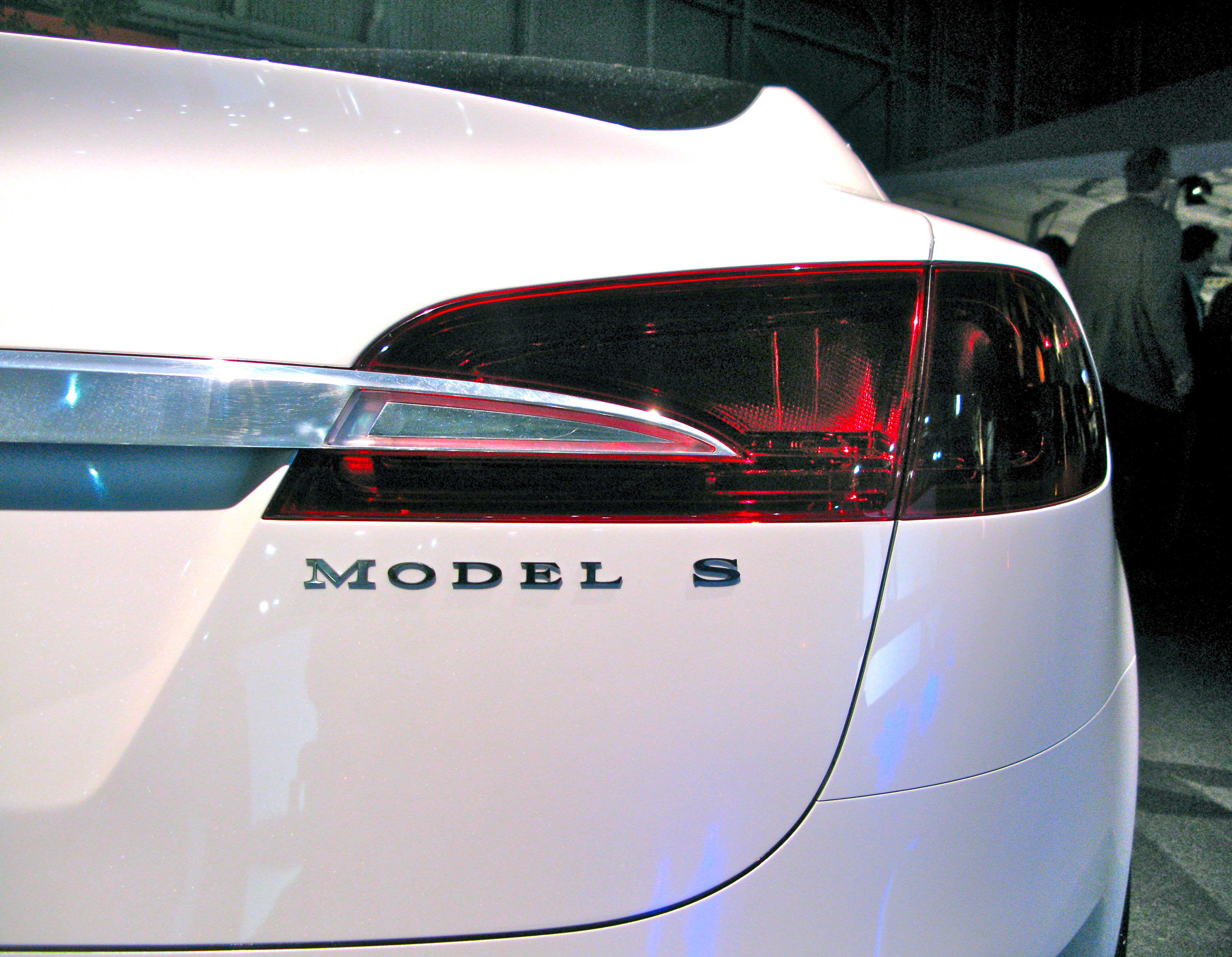 Vriendelijkheid kleuring Rechthoek File:Tesla Motors Model S-1 close-up.jpg - Wikipedia