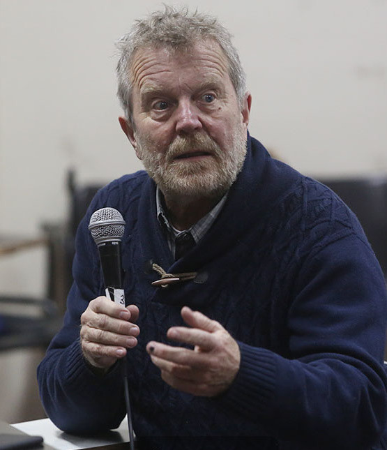 Várnagy presenting in 2019