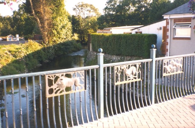 File:Wrought-iron art on the bridge at St Clears - geograph.org.uk - 68437.jpg