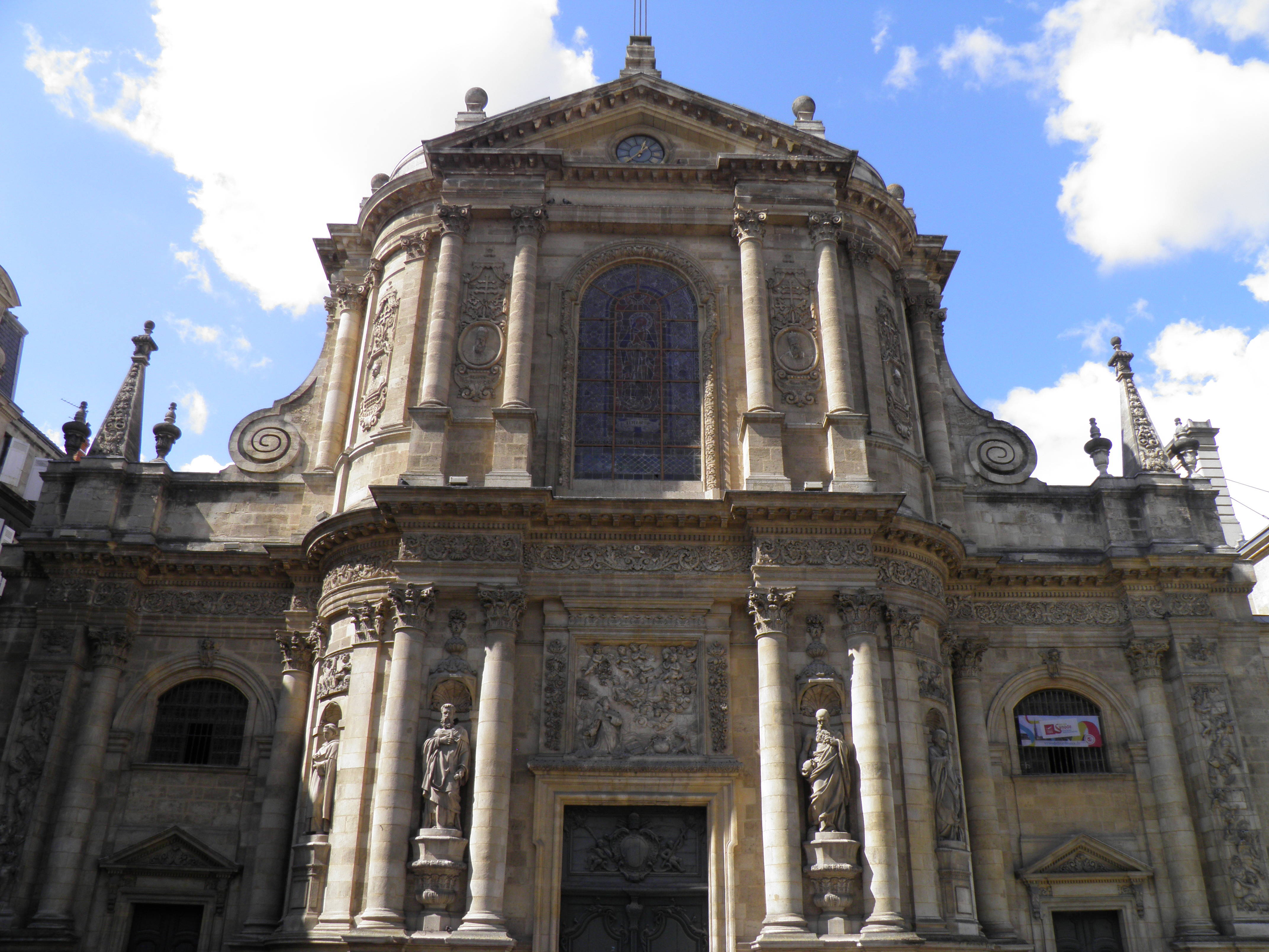 File:Église Notre-Dame (Bordeaux) (1).jpg - Wikimedia Commons
