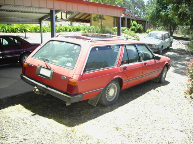 1986 Ford station wagon #10