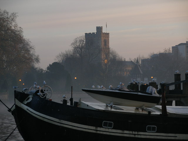 File:All Saint's Church, Fulham, from the Putney side of the Thames - geograph.org.uk - 1575914.jpg