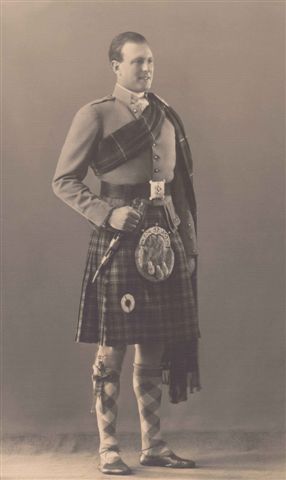 File:Angus, Marquess of Graham aged twenty-one (later 7th Duke of Montrose).jpg