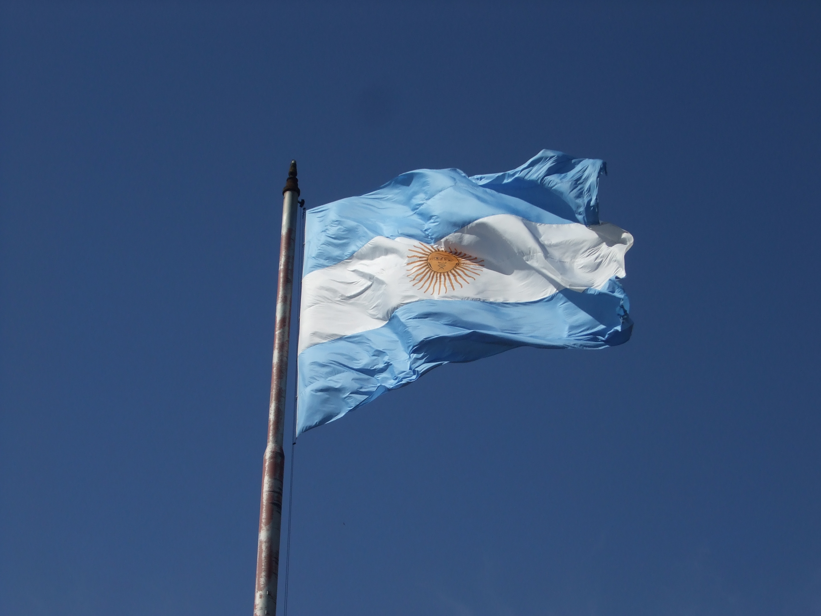 Argentinian Flag, Casa Rosada, Buenos Aires.jpg. 